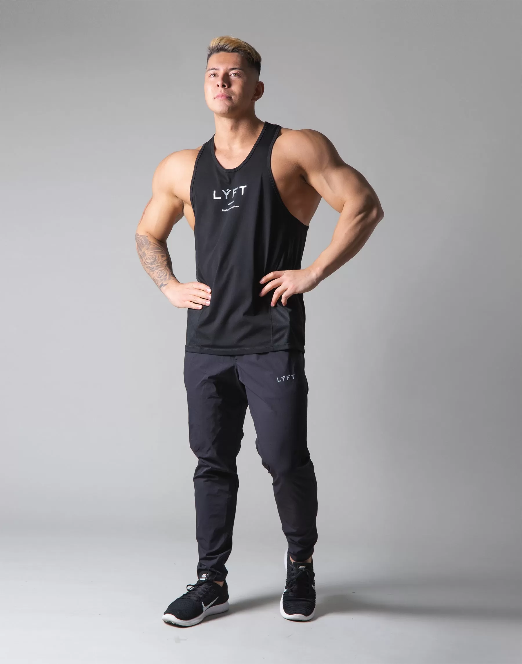 Back Mesh Stretch Training Tanktop - Black