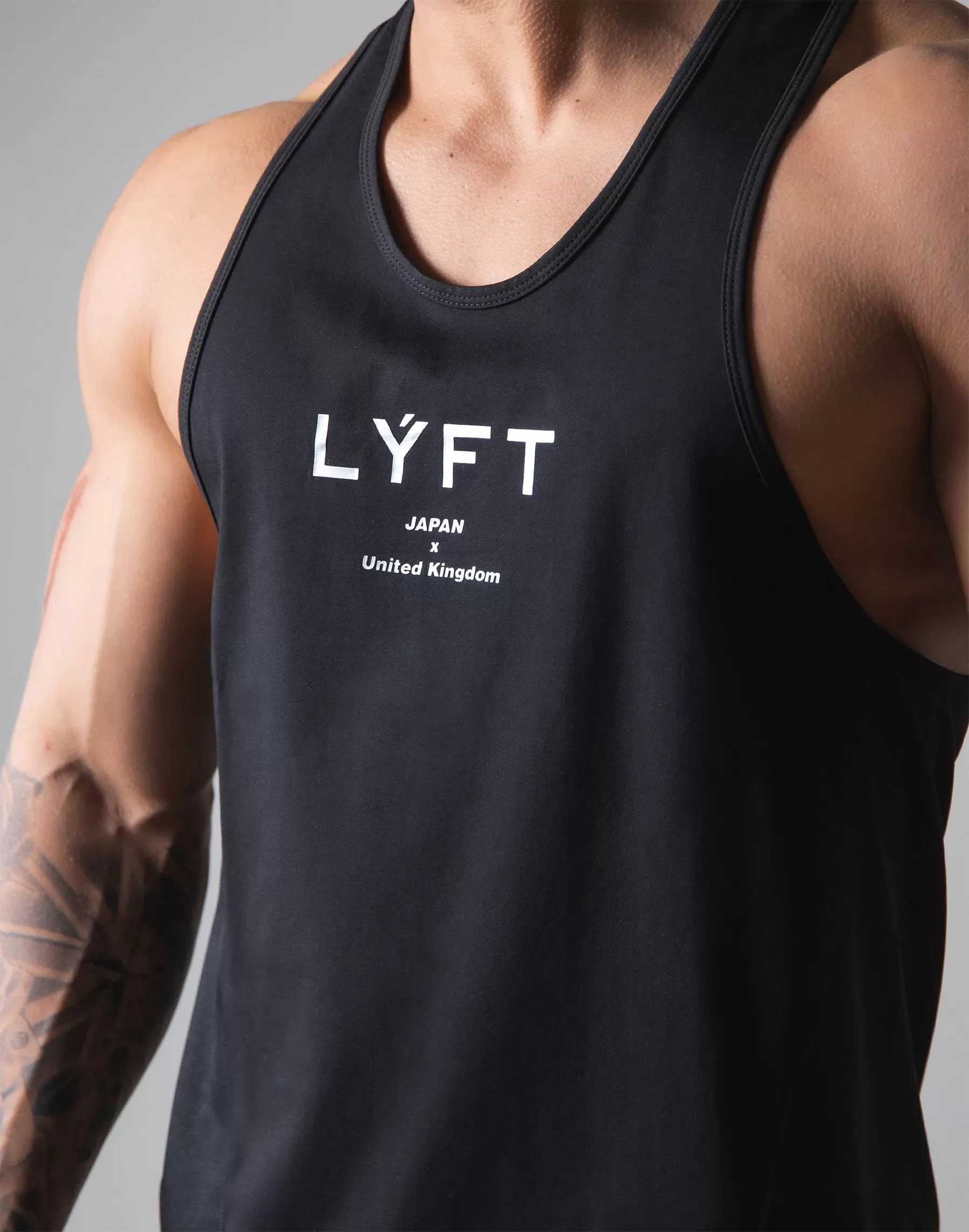 Back Mesh Stretch Training Tanktop - Black