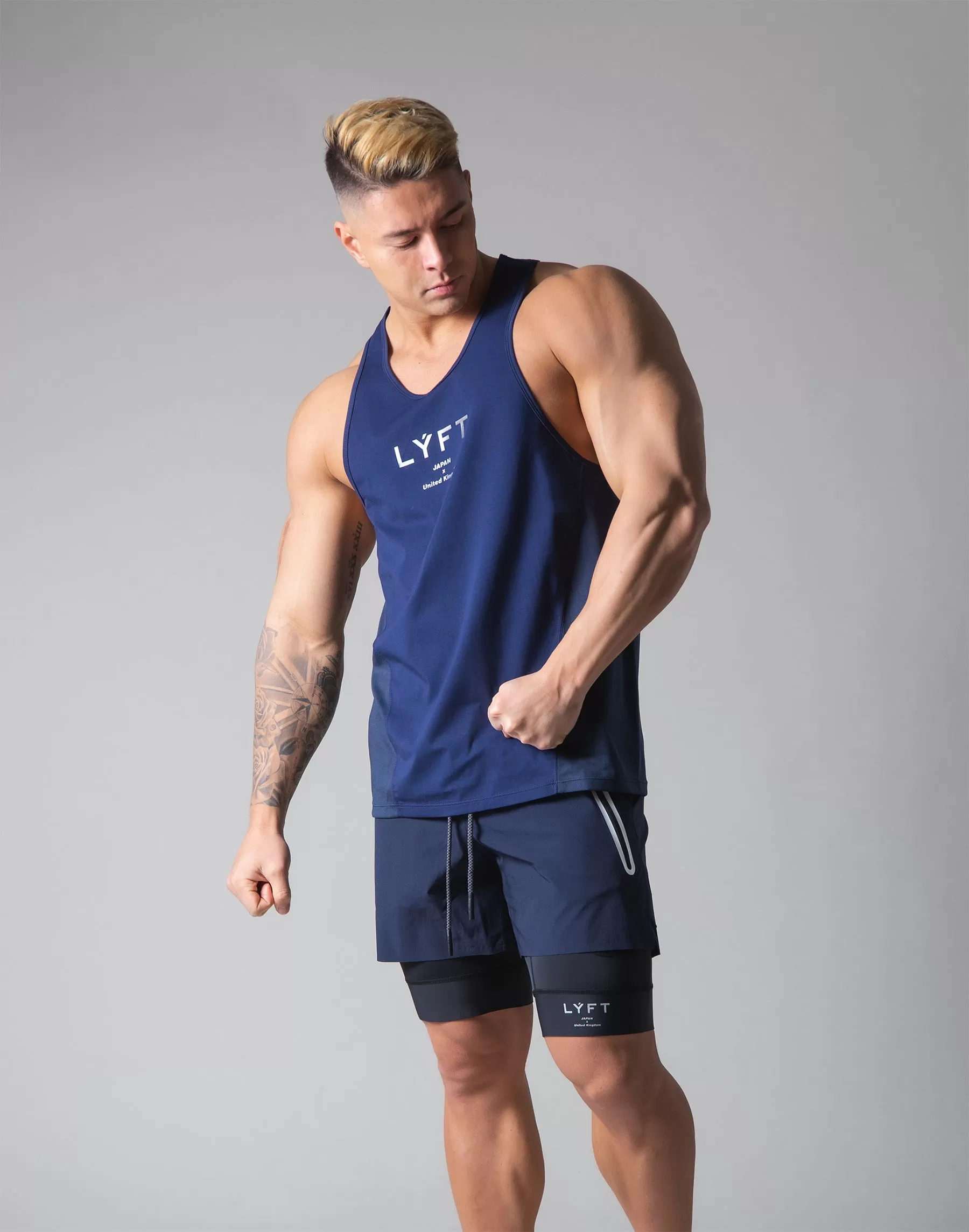 Back Mesh Stretch Training Tanktop - Navy