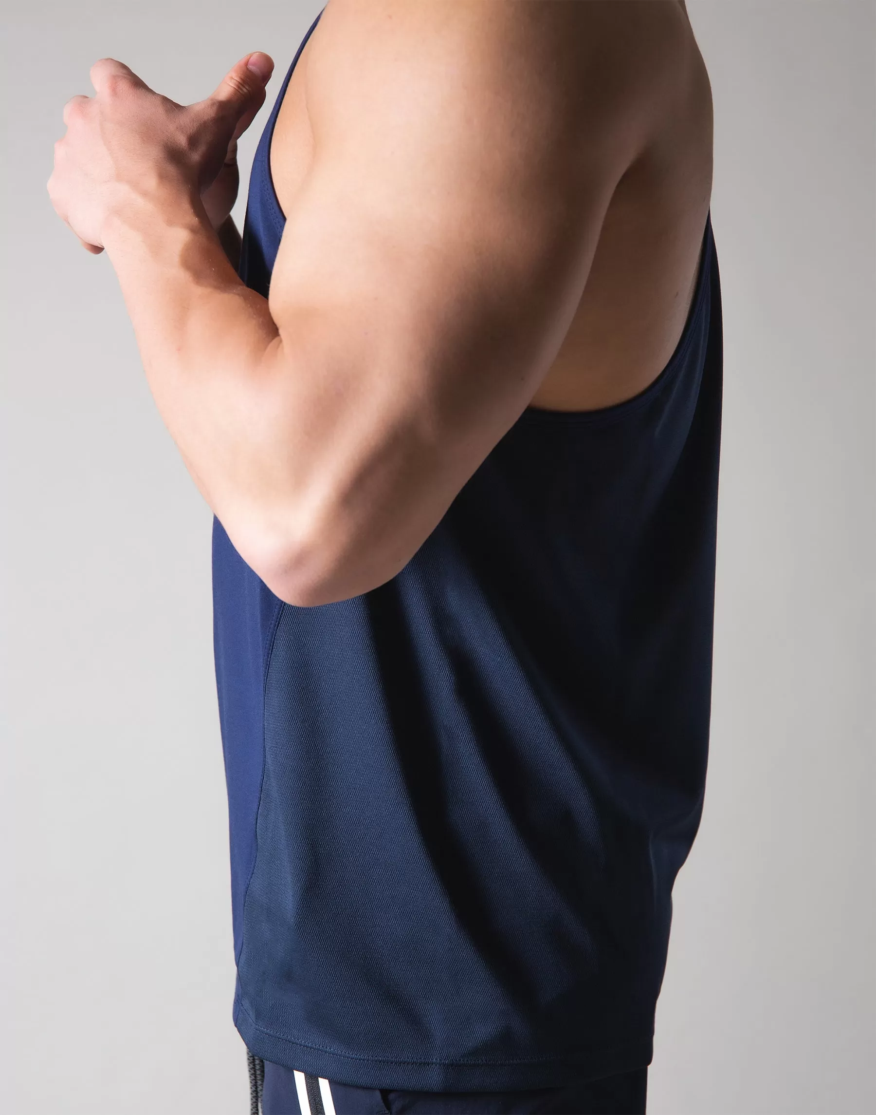 Back Mesh Stretch Training Tanktop - Navy