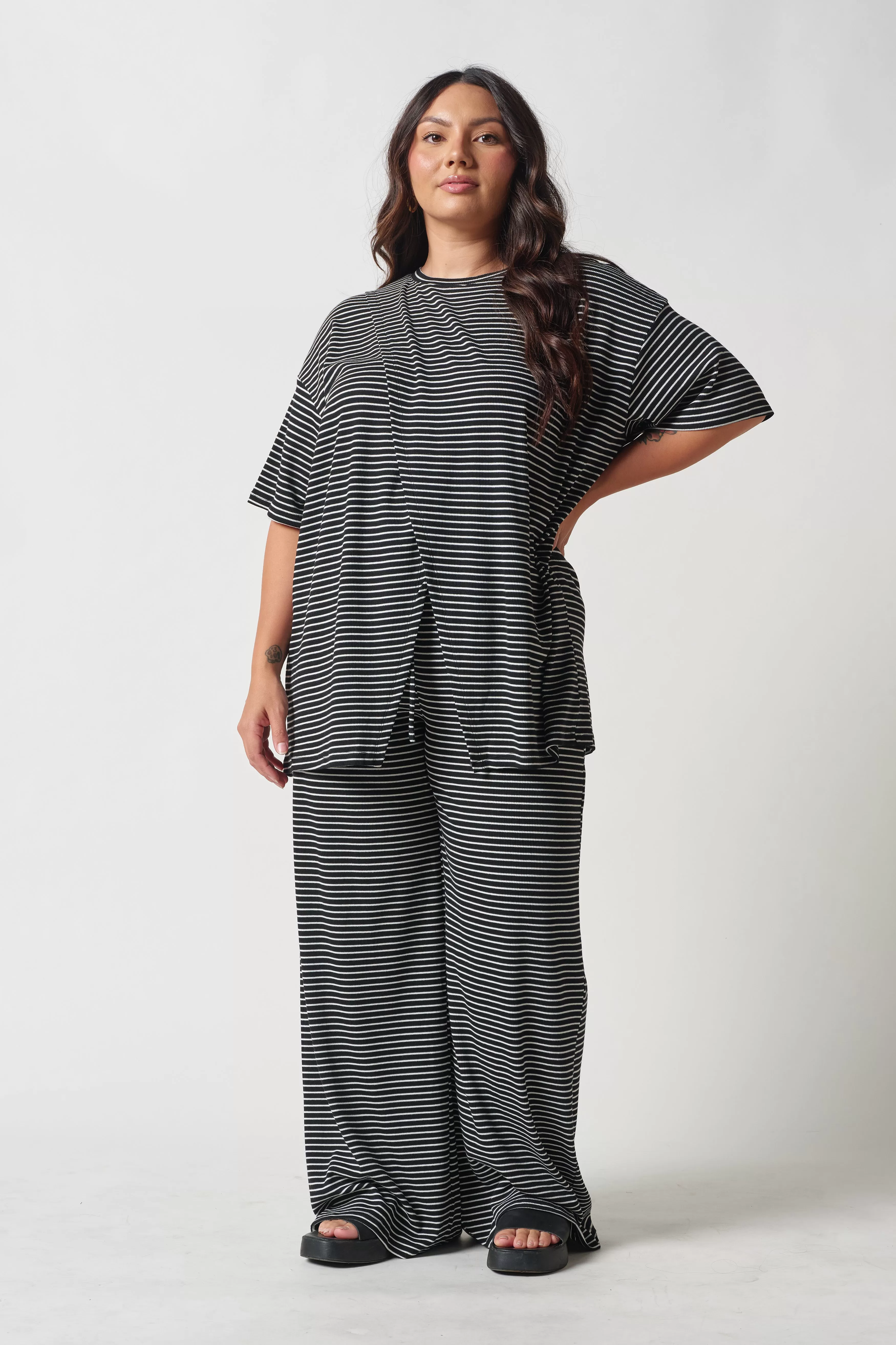 Ivy Stripe Longline Wrap Tee - Black / White