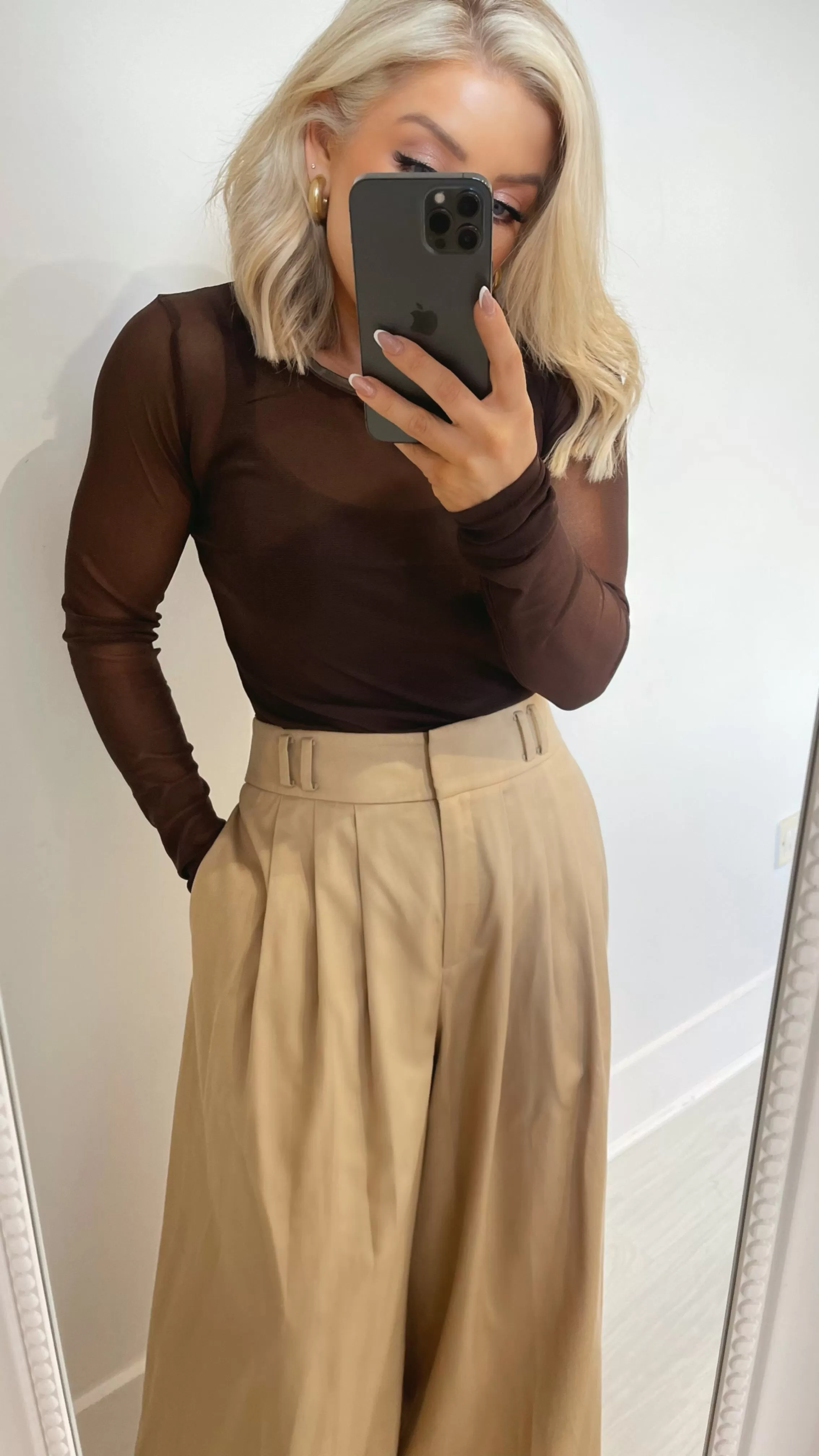 MARS MESH TOP - CHOCOLATE